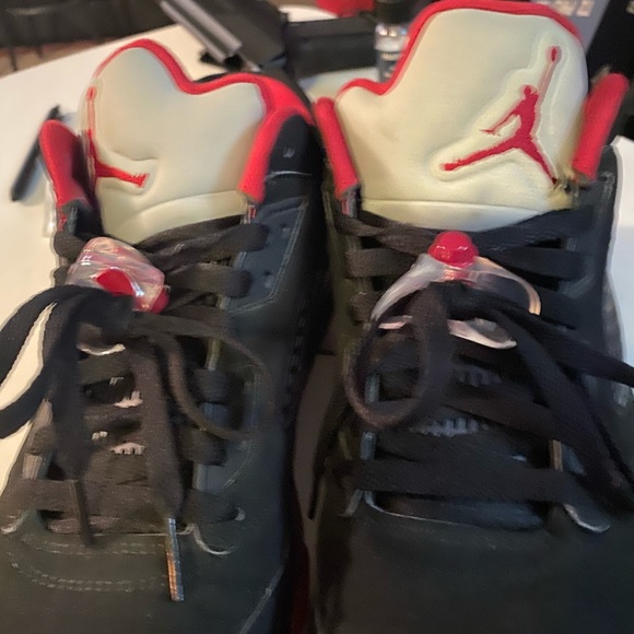 Jordan 5 retro low 90 alternative (Men’s size 11) - Picture 4 of 4
